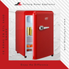 Raudonas pigus bendrabučio Subzero Retro mini šaldytuvas BC-55R